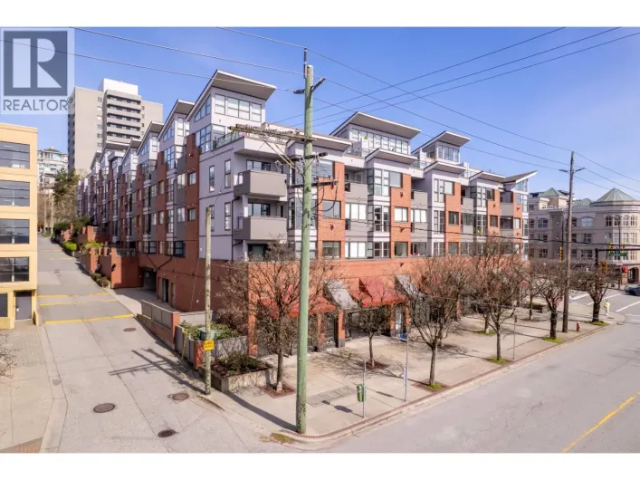 203 305 LONSDALE AVENUE, North Vancouver