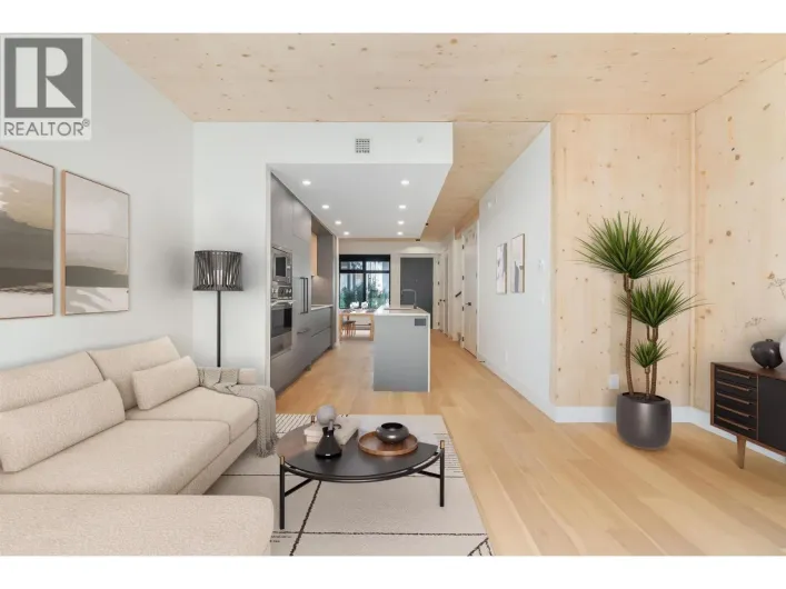 203 310 SALTER STREET, New Westminster