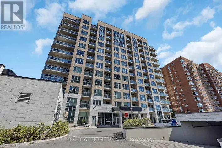 203 - 330 TITAN PRIVATE, Ottawa