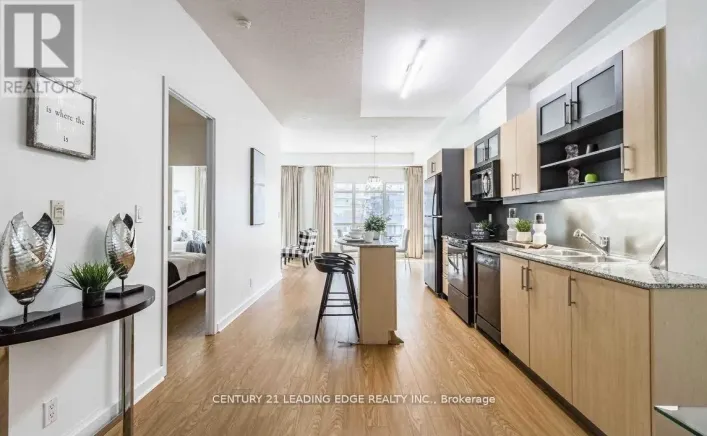 203 - 350 WELLINGTON STREET W, Toronto