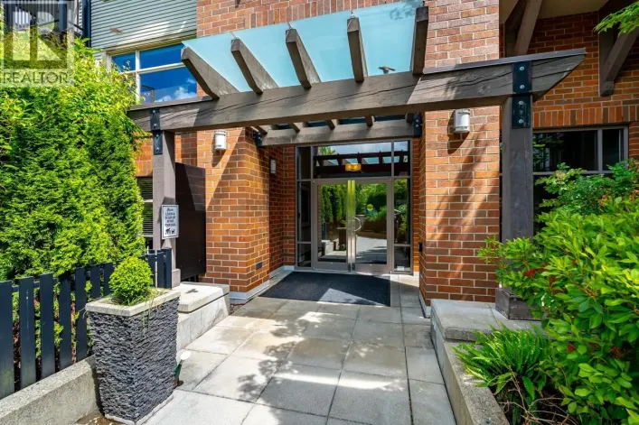 203 400 KLAHANIE DRIVE, Port Moody