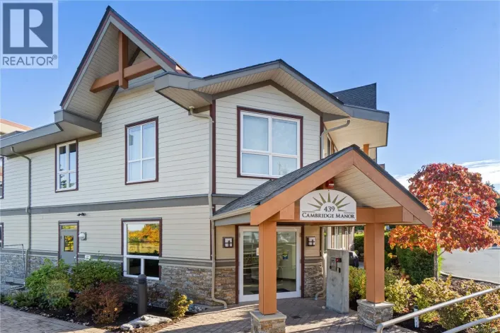 203 439 College Rd, Qualicum Beach