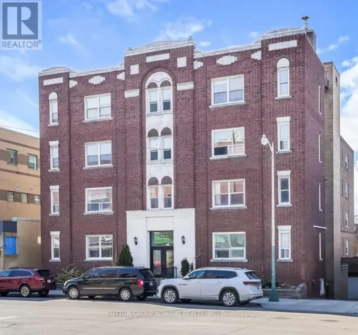 203 - 448 SPADINA ROAD, Toronto