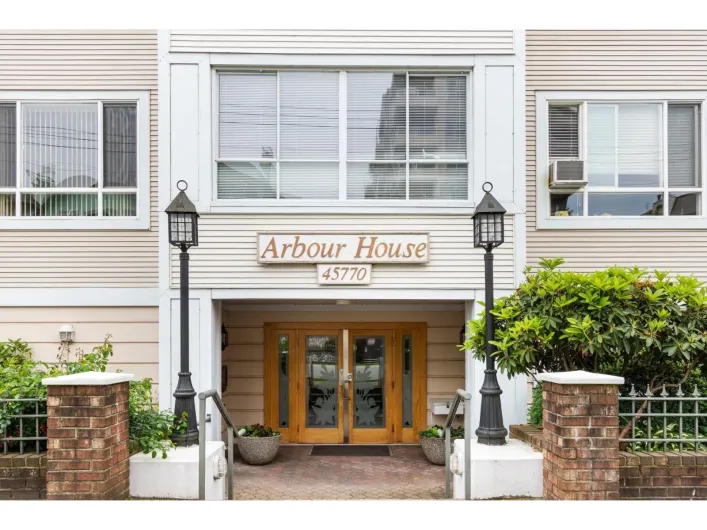 203 45770 SPADINA AVENUE|Chilliwack Downtown, Chilliwack