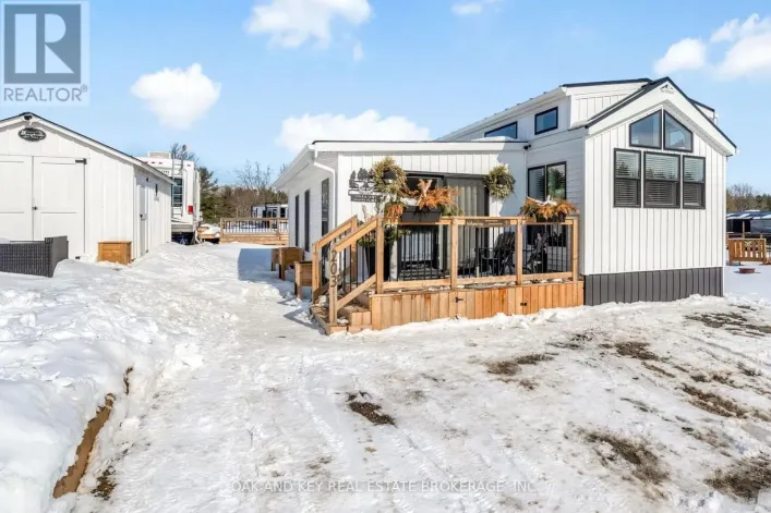 203 - 4838 SWITZER DRIVE, Southwest Middlesex