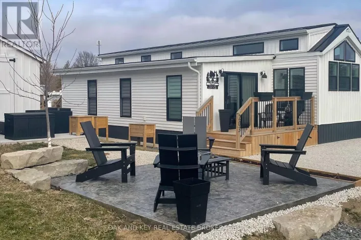 203 - 4838 SWITZER DRIVE, Southwest Middlesex