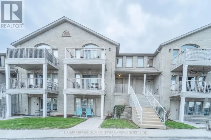 203 - 50 WHITLAW WAY, Brant