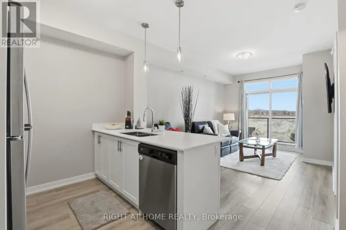 203 - 5055 GREENLANE ROAD, Lincoln