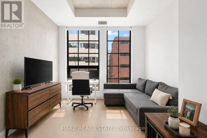 Apartment for rent: 203 - 608 RICHMOND STREET W, Toronto