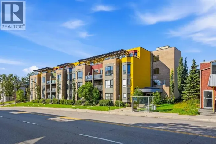 203, 611 Edmonton Trail NE, Calgary