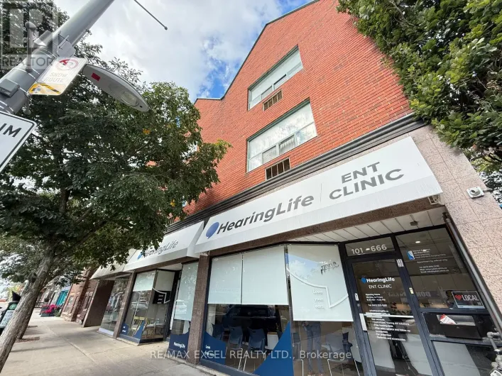 203 - 666 ST CLAIR AVENUE W, Toronto