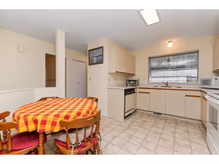 203 7610 EVANS ROAD|Sardis West Vedder, Chilliwack