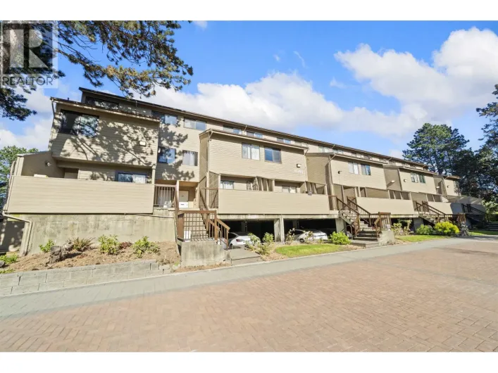 203 8040 COLONIAL DRIVE, Richmond