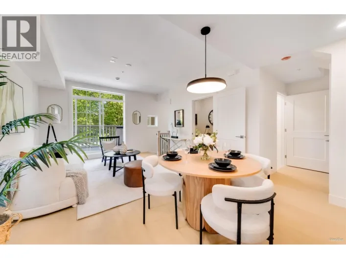 203 918 W 32ND AVENUE, Vancouver