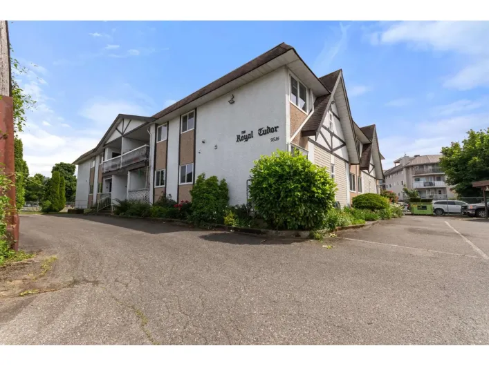 203 9516 ROTARY STREET|Chilliwack Proper East, Chilliwack