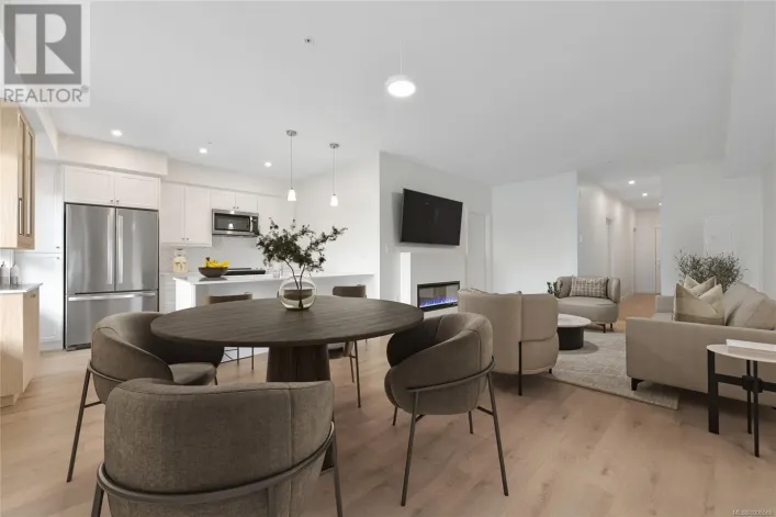 203 9716 Third St, Sidney