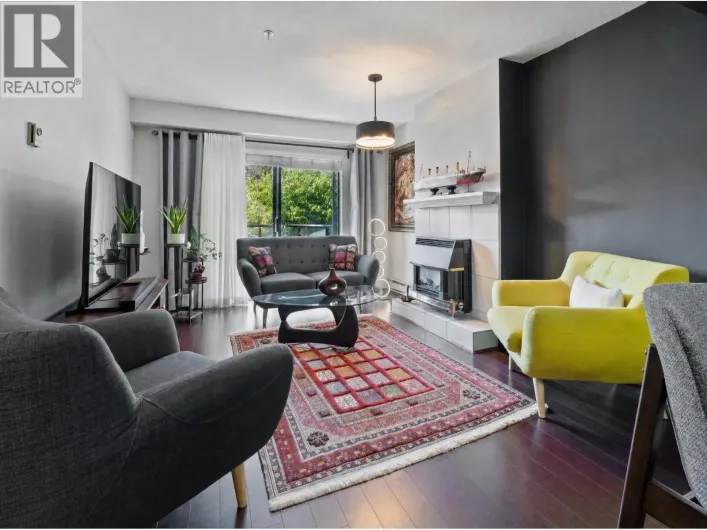 203 988 W 16TH AVENUE, Vancouver