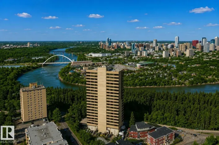 Apartment for sale: #203 9929 SASKATCHEWAN DR NW, Edmonton