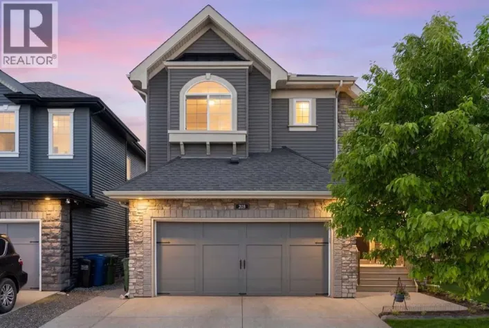 203 Cooperstown Lane SW, Airdrie