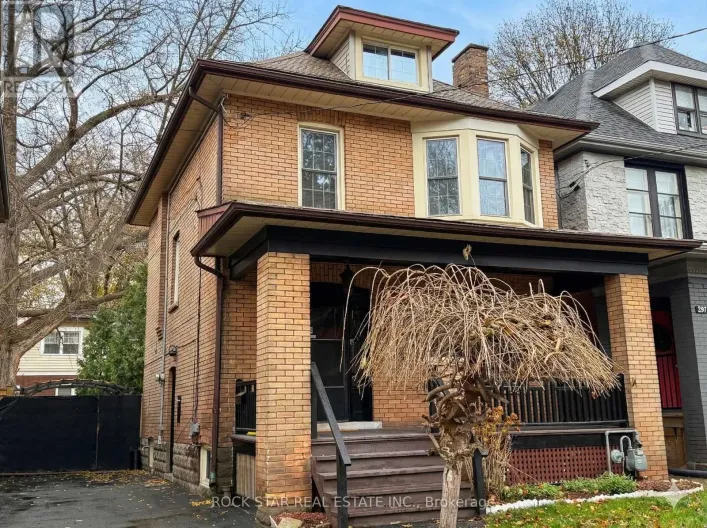 203 FAIRLEIGH AVENUE S, Hamilton