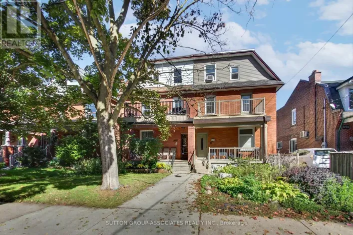 203 FAIRVIEW AVENUE, Toronto