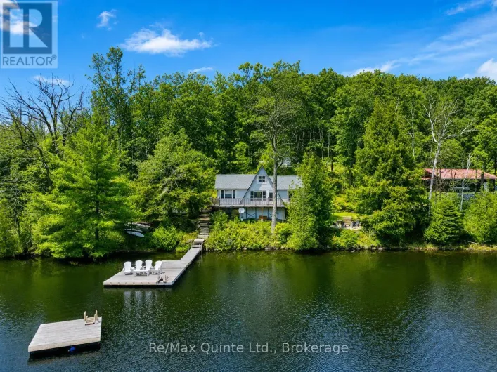 203 FARADALE DRIVE, Faraday