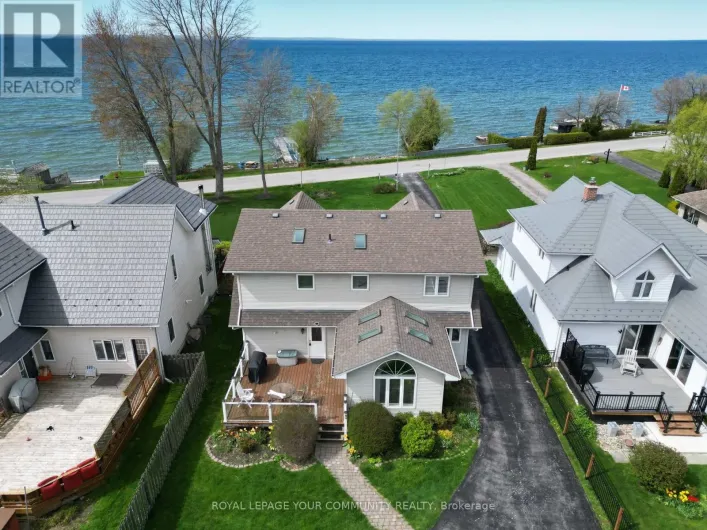 203 LAKE DRIVE E, Georgina