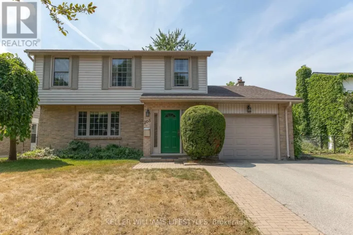 203 MCMASTER COURT, London South