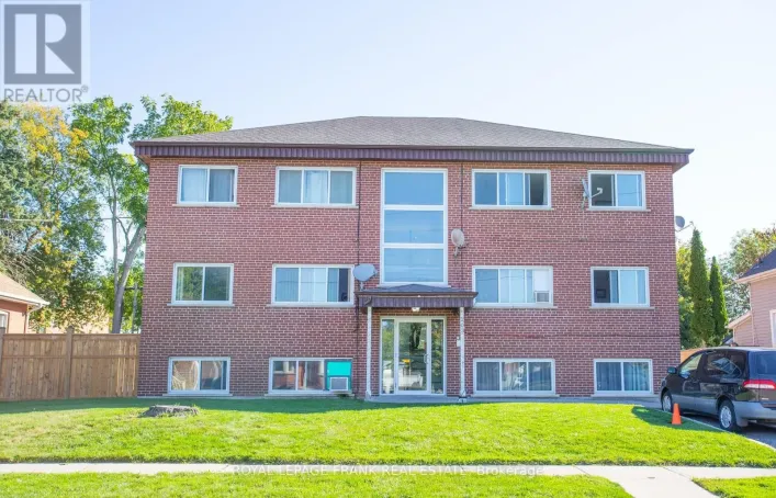 203 OSHAWA BOULEVARD S, Oshawa