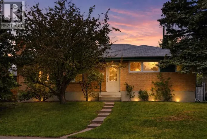 203 Southampton Drive SW, Calgary