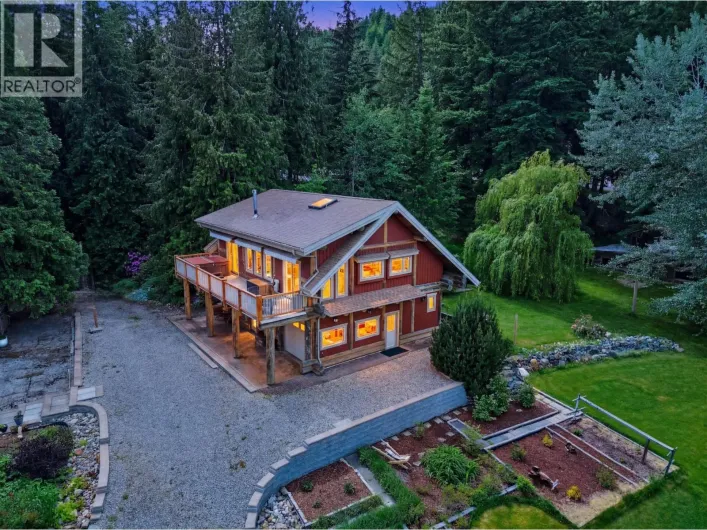 2030 Solsqua-Sicamous Road, Sicamous