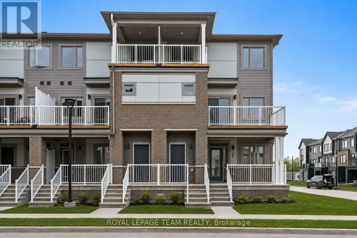 2031 BLOSSITE PRIVATE, Ottawa