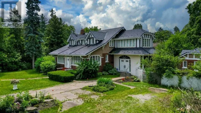 2032 CORONATION BOULEVARD, Cambridge
