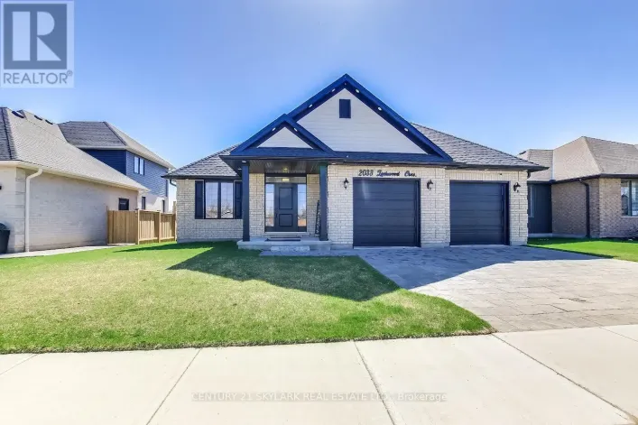 2033 LOCKWOOD CRESCENT, Strathroy-Caradoc
