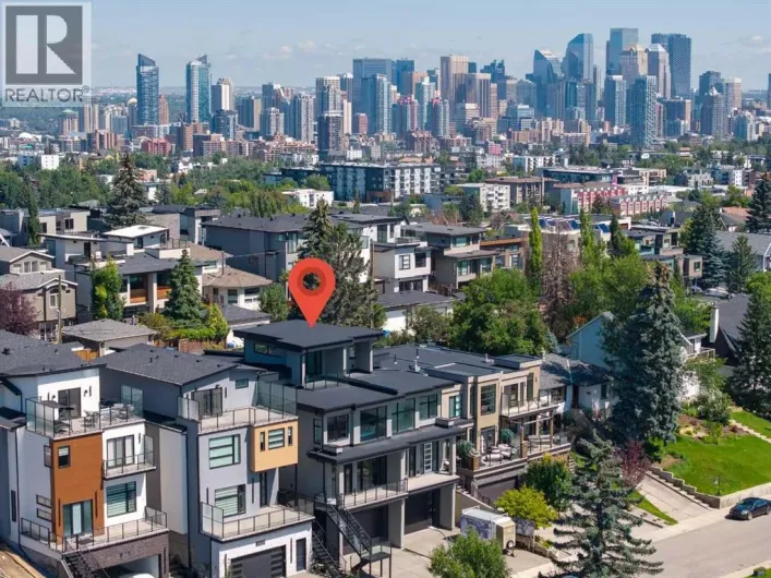 2036 30 Avenue SW, Calgary