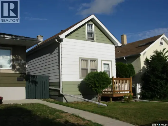 House for sale: 2037 Reynolds STREET, Regina