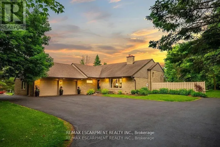 2038 15TH SIDE ROAD, Milton