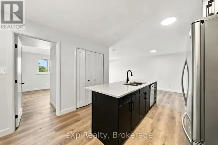 204 - 10 HILLSIDE MEADOW DRIVE, Quinte West