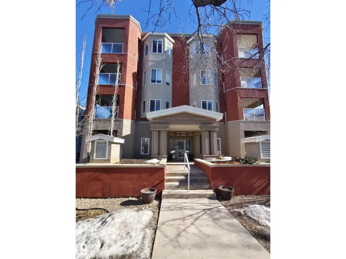 Apartment for sale: #204 10235 116 ST NW NW, Edmonton