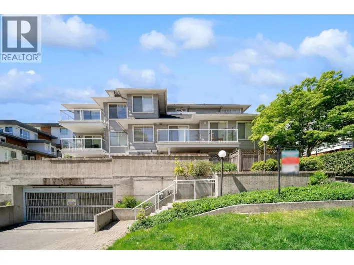 204 11671 FRASER STREET, Maple Ridge