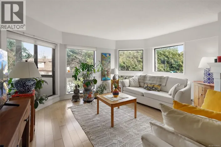 204 1252 Pandora Ave, Victoria