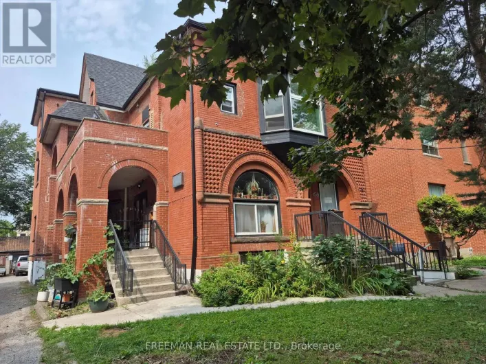 204 - 158 DOWLING AVENUE, Toronto