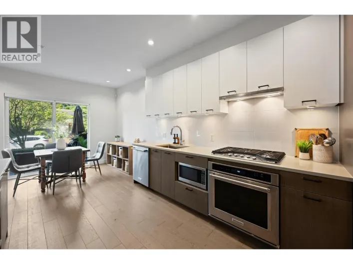 204 1738 55A STREET, Tsawwassen
