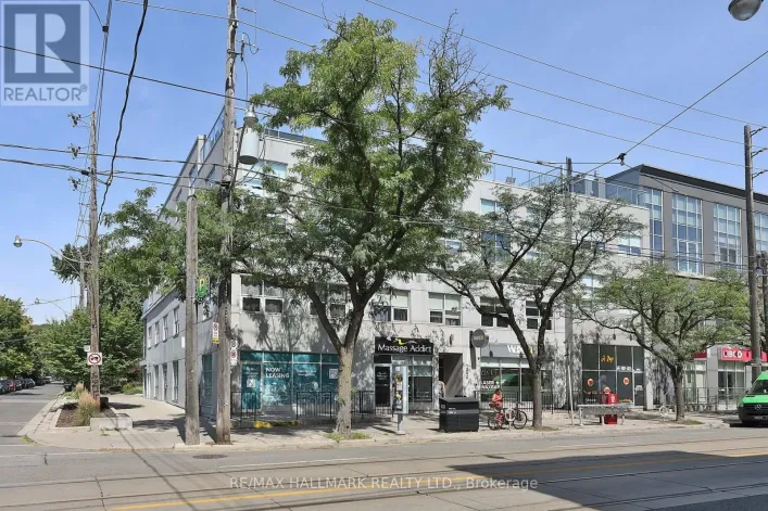 204 - 1842 QUEEN STREET E, Toronto