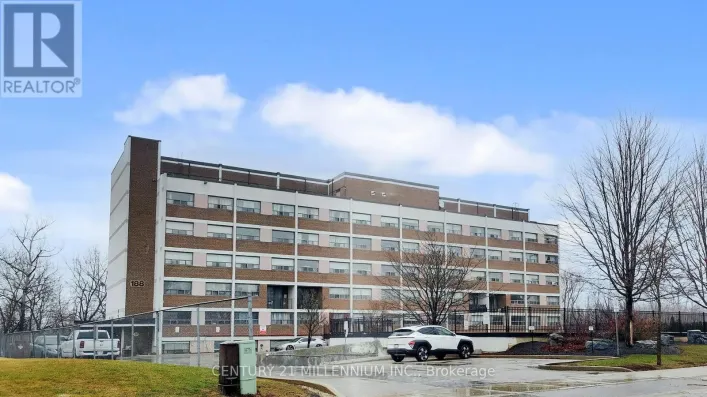 Apartment for sale: 204 - 188 MILL STREET S, Brampton
