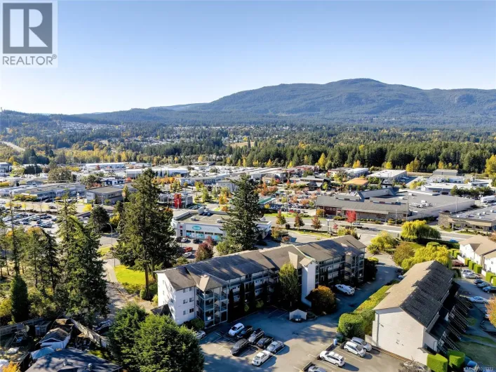 204 1900 Bowen Rd, Nanaimo