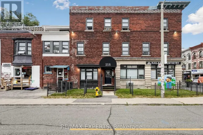 204 - 218 CLOSE AVENUE, Toronto