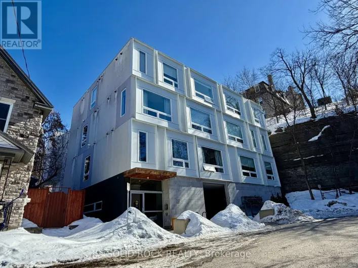 204 - 22 PERKINS STREET, Ottawa