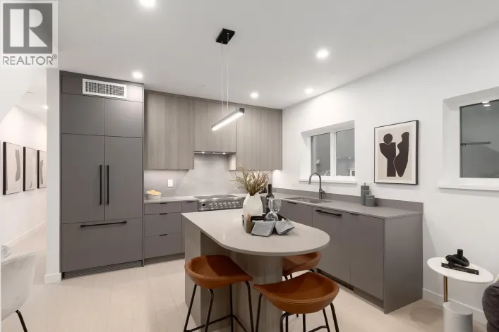 204 2329 E 34TH AVENUE, Vancouver