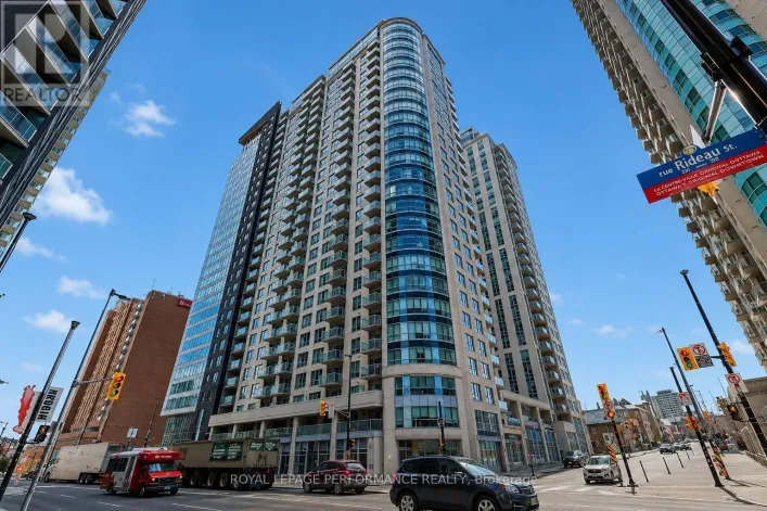 204 - 242 RIDEAU STREET, Ottawa